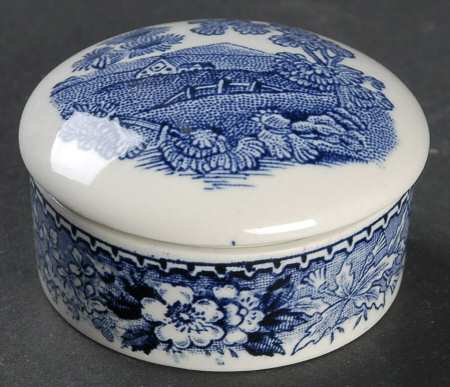 English Scenic Blue (Scalloped) 1" Round Box & Lid