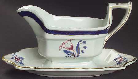 Georgian Gravy Boat with Attached Underplate