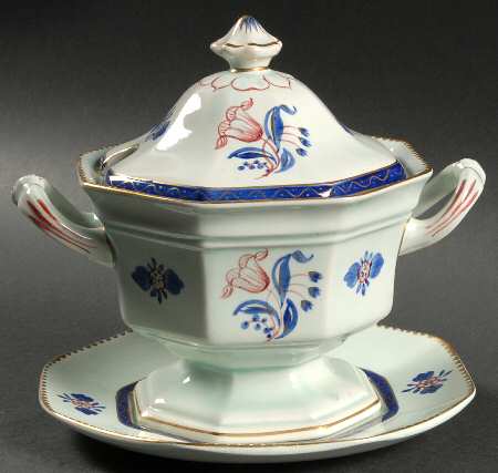 Georgian Sauce Boat & Lid with Underplate
