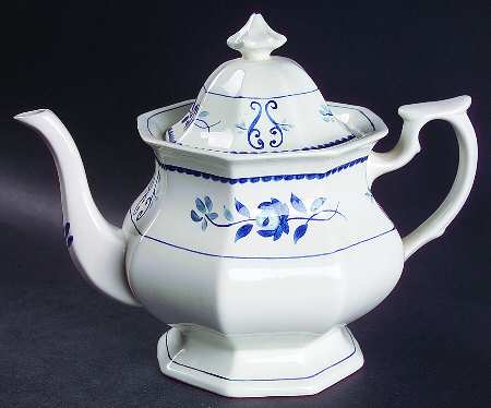 Gloucester Teapot & Lid