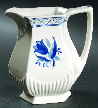 Hollandia Blue 24 Oz Pitcher