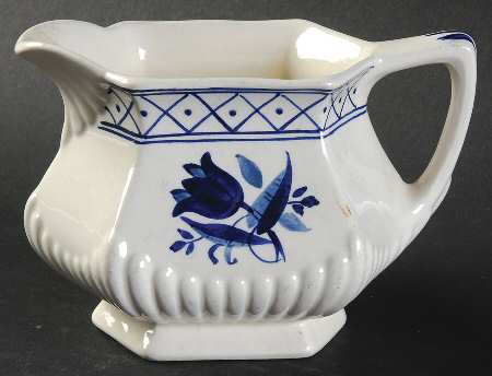 Hollandia Blue Creamer