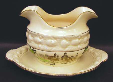 Italian Scenery Multicolor (Gold Trim) Gravy Boat with Attached Underplate
