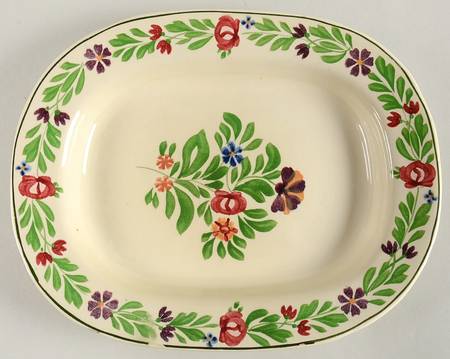 Lakewood (Scalloped) 9" Oval Serving Platter