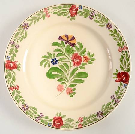 Lakewood (Scalloped) Dinner Plate