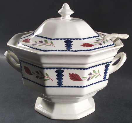 Lancaster Tureen & Lid w/Ladle