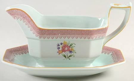 Lowestoft (Newer Backstamp) Gravy Boat & Underplate/Relish