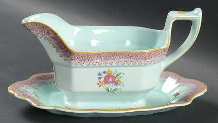 Lowestoft (Newer Backstamp) Gravy Boat & Underplate/Relish