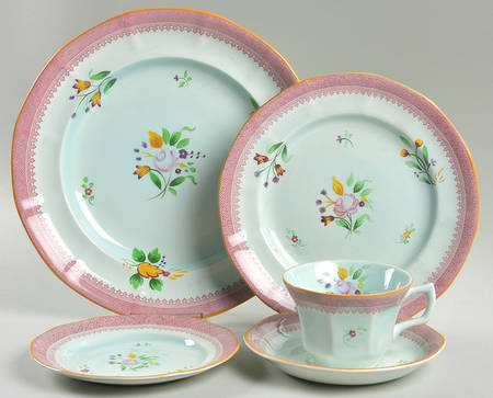 Lowestoft (Older Backstamp) 5 Piece Place Setting by Adams China