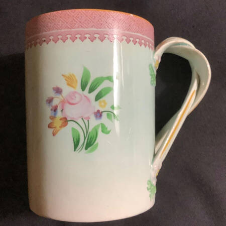 Lowestoft (Older Backstamp) Tankard
