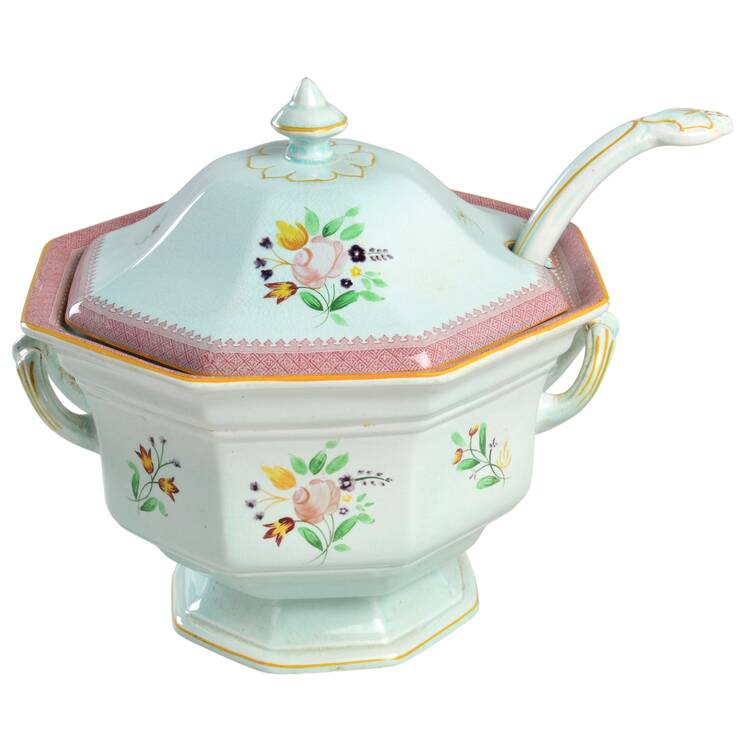 Lowestoft (Older Backstamp) Octagonal Tureen & Lid with Ladle