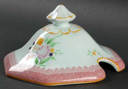 Lowestoft (Older Backstamp) Lid for Octagonal Sauce Boat