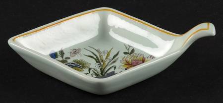 Ming Jade Small Diamond Shape Ashtray