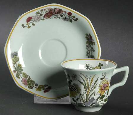 Ming Jade Flat Demitasse Cup & Saucer Set