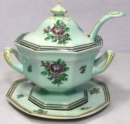 Nanking Sauce Boat & Lid & Underplate & Ladle