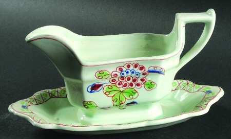 Old Bow Gravy Boat with Attached Underplate