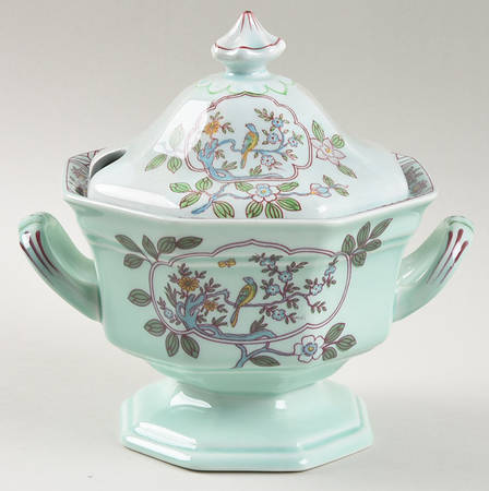 Singapore Bird (Newer Backstamp) Sauce Boat & Lid