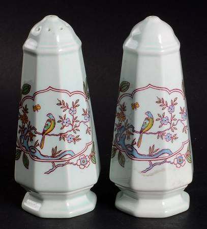 Singapore Bird (Newer Backstamp) Salt & Pepper Set