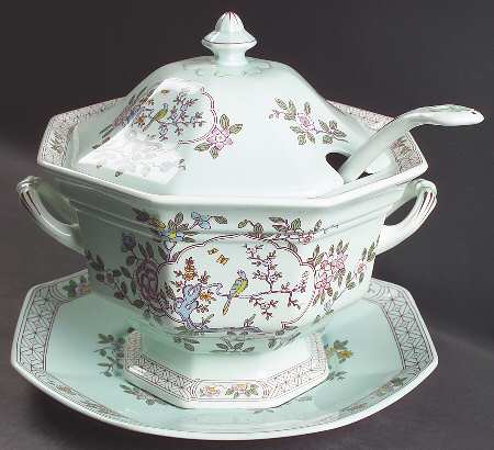 Singapore Bird (Newer Backstamp) Tureen & Lid w/Ladle & Underplate