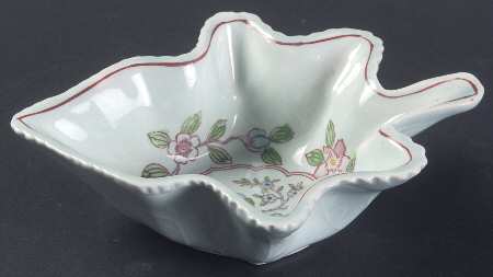 Singapore Bird (Newer Backstamp) Leaf Shaped Dish