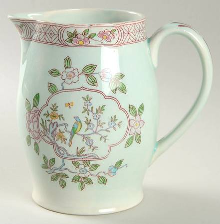 Singapore Bird (Older Backstamp) 32 Oz Pitcher