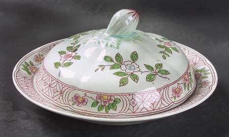 Singapore Bird (Older Backstamp) Round Covered Butter