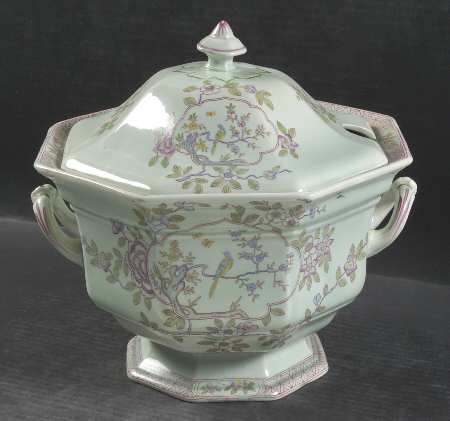 Singapore Bird (Older Backstamp) Octagonal Tureen & Lid