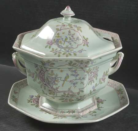 Singapore Bird (Older Backstamp) Octagonal Tureen & Lid with Underplate