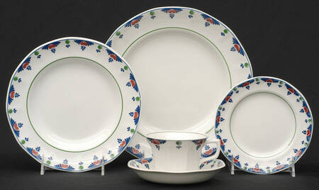 Veruschka 40 Piece Estate Set