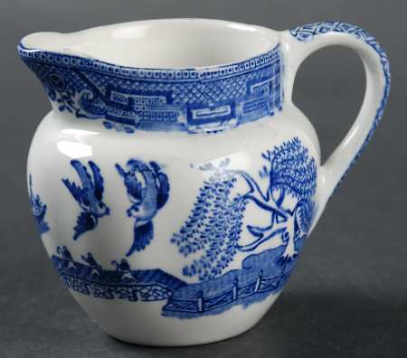 Willow Blue (Smooth, No Trim) Individual Creamer