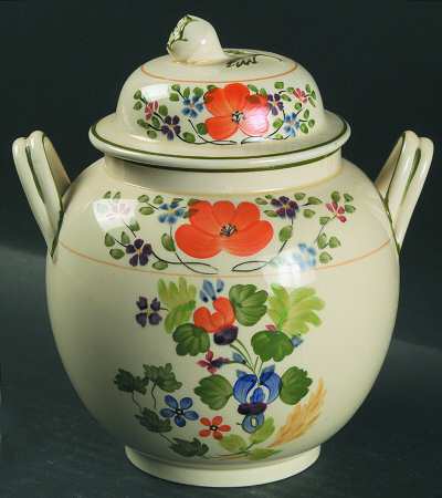 The Wynbrook Tea Caddy & Lid