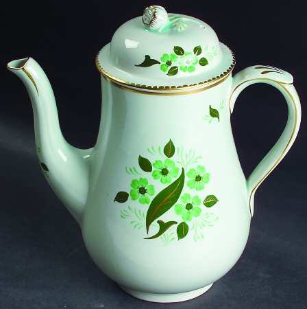 Wyndham Coffee Pot & Lid
