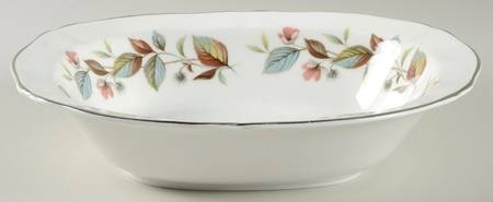 Beechwood 9" Oval Vegetable Bowl