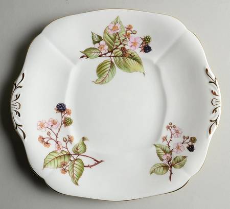 Bramble (No Number) Square Handled Cake Plate