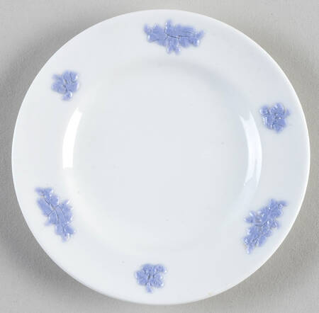 Chelsea (Smooth, Embossed) Saucer for Ramekin