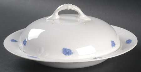 Chelsea (Smooth, Embossed) Muffin Dish & Lid