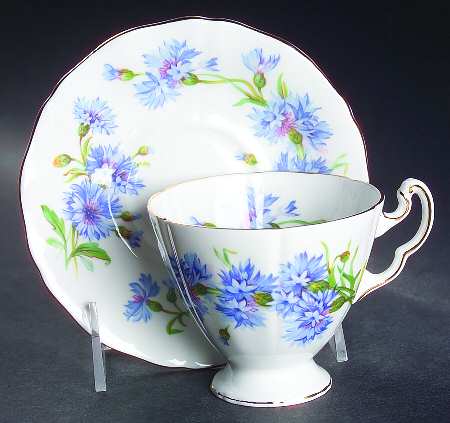 Cornflower Footed Cup & Saucer Set