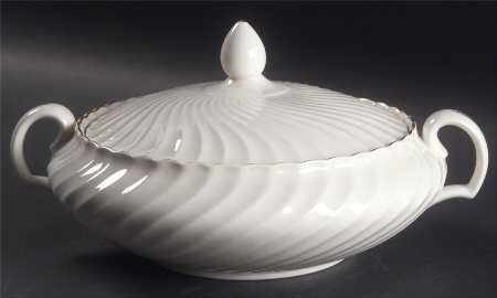 Golden Elegance Round Covered Vegetable