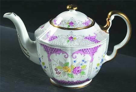 Lowestoft Pink Teapot & Lid