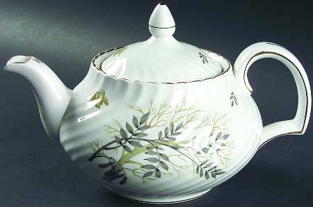 Lyncroft Teapot & Lid
