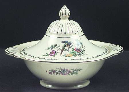 Oriental Round Covered Vegetable