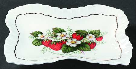 Strawberry Ripe Nut Dish