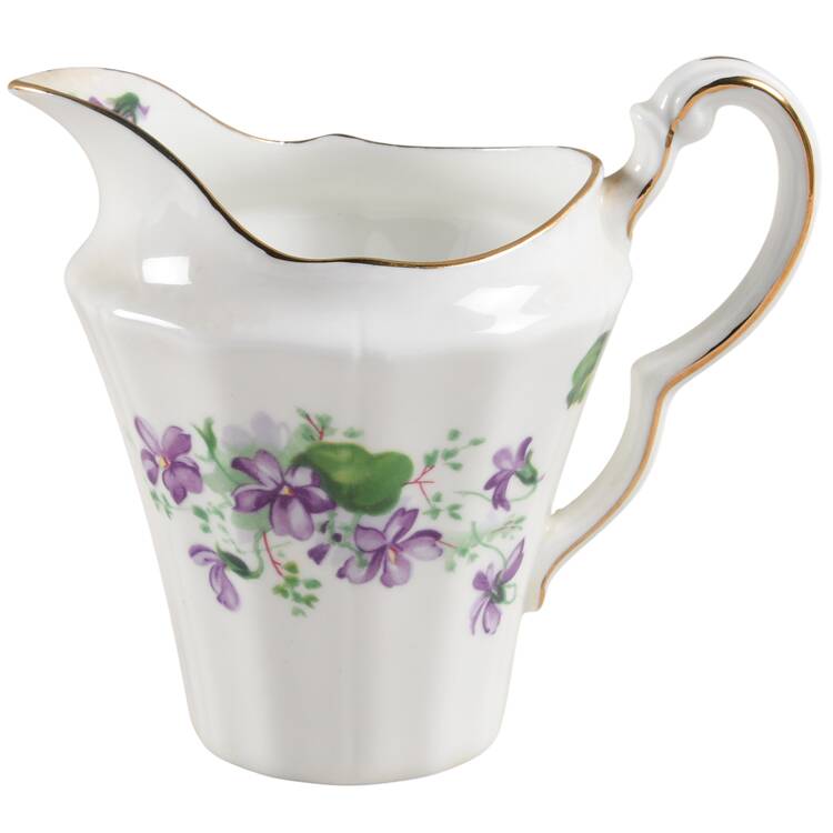 Violet Creamer