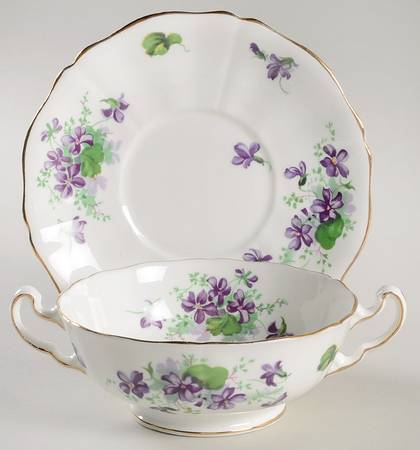 Violet Footed Cream Soup Bowl & Saucer Set