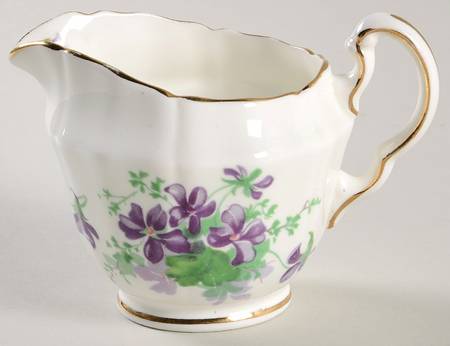 Violet Mini Creamer