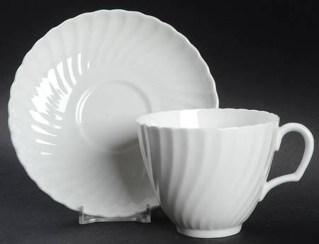 White Fife Oversized Cup & Saucer Set