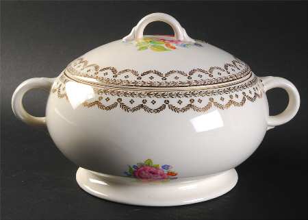 Carmen Round Covered Vegetable