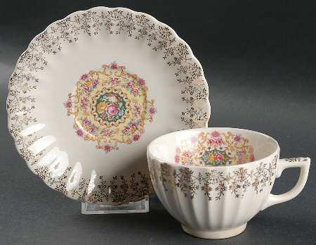 Melody Flat Cup & Saucer Set