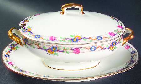 AHR1 Gravy Boat w/Attached Underplate & Lid