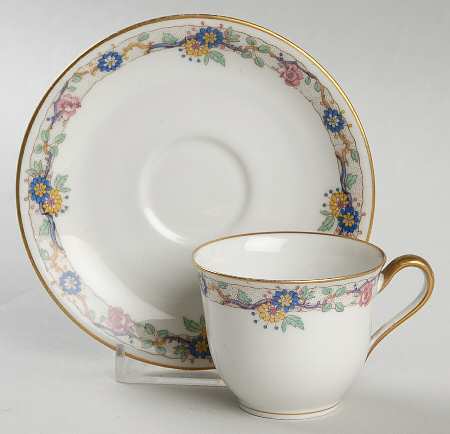 AHR1 Flat Demitasse Cup & Saucer Set